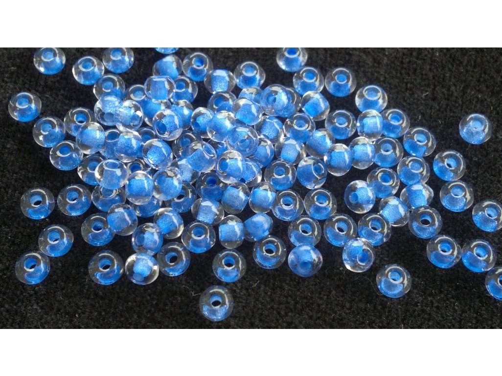 Velkodírkové, mačkané korálky 4 mm - modrý průtah