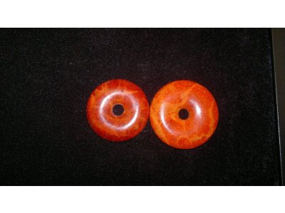 Donat cca 27 mm- lakovaný červená korál donat 27 mm 6,5 mm 4,5 mm