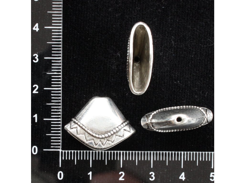 Ovál zdobný 23 x 8 x 17,5 mm platina kov 8 x 23 mm 1,5 mm 5 x 20 mm 17,5 mm