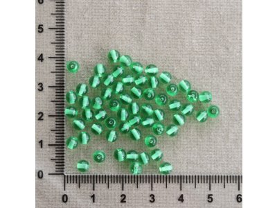 Zelené s průtahem 4 mm zelená kulička sklo 4 mm 0,5 mm