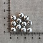Kuličky stříbrné lesklé 8 a 16 mm