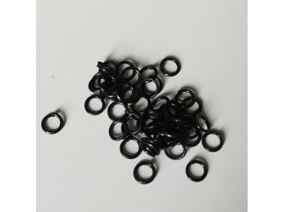 Spojovací kroužky 4 mm, silné 0,6 mm - černá