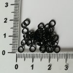 Spojovací kroužky 4 mm, silné 0,6 mm - černá