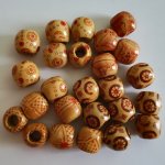 Kuličky dřevěné pr. 12 mm, více druhů