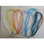 Víceřadá šňůra s karabinkou, délka 44-48 cm, více barev