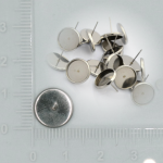 Puzety z chirurgické oceli - ocelová, 10 mm